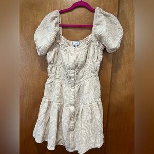 NWOT GILI Cream Textured DRESS